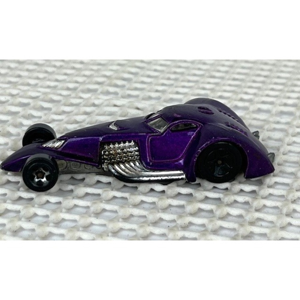 Hot Wheels 2000 First Editions Hammered Coupe